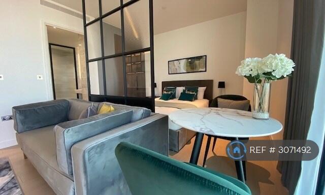 Apartment in London - View 5