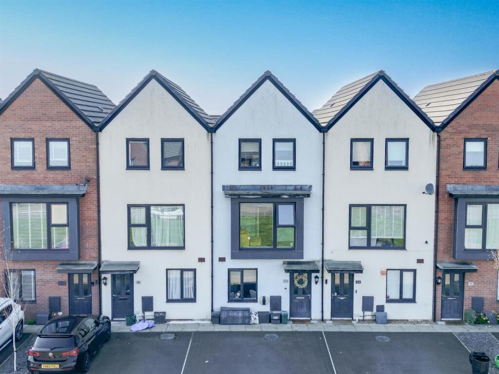 Main image of property: Ffordd Penrhyn, Barry