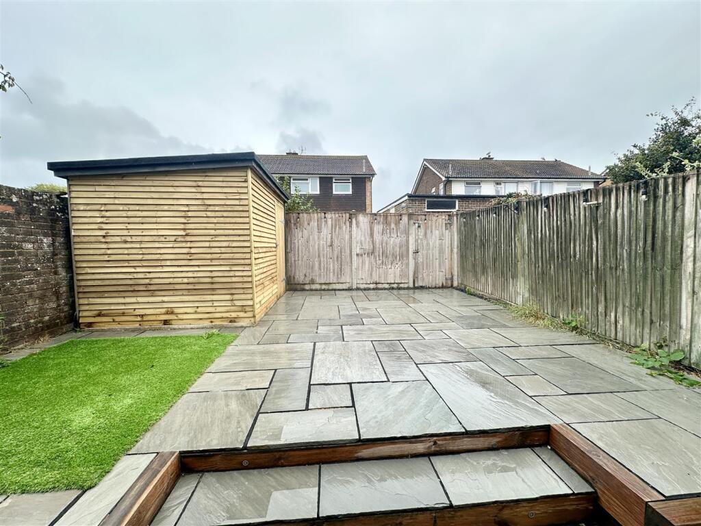 House in Eastbourne, East Sussex - View 4