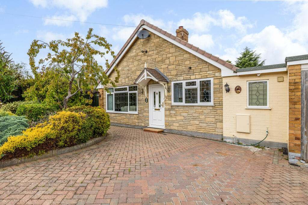 Main image of property: Sarum Way, Hungerford, West Berkshire, RG17 0LJ