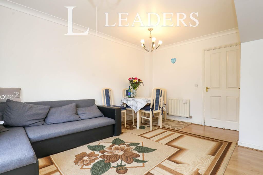 House in Northampton - View 5