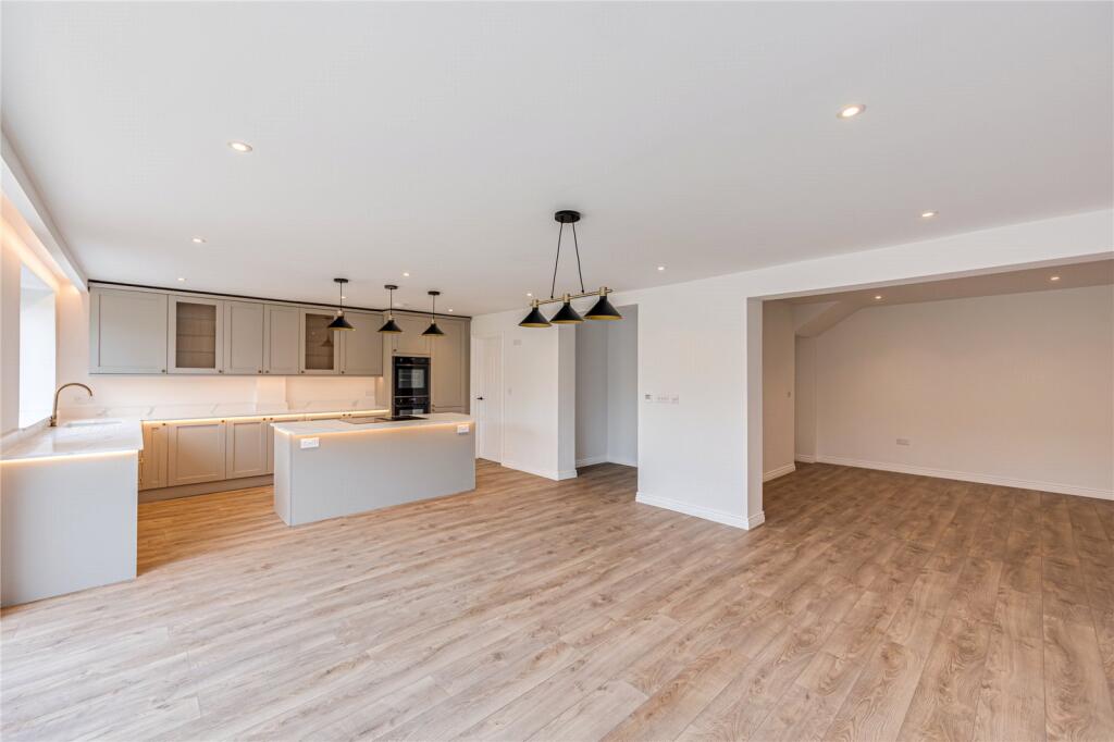 House in Milton Keynes - View 2