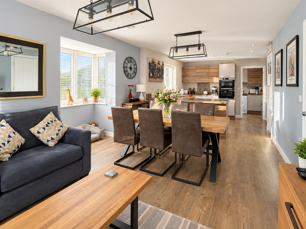 House in Braintree, Black Notley - View 3