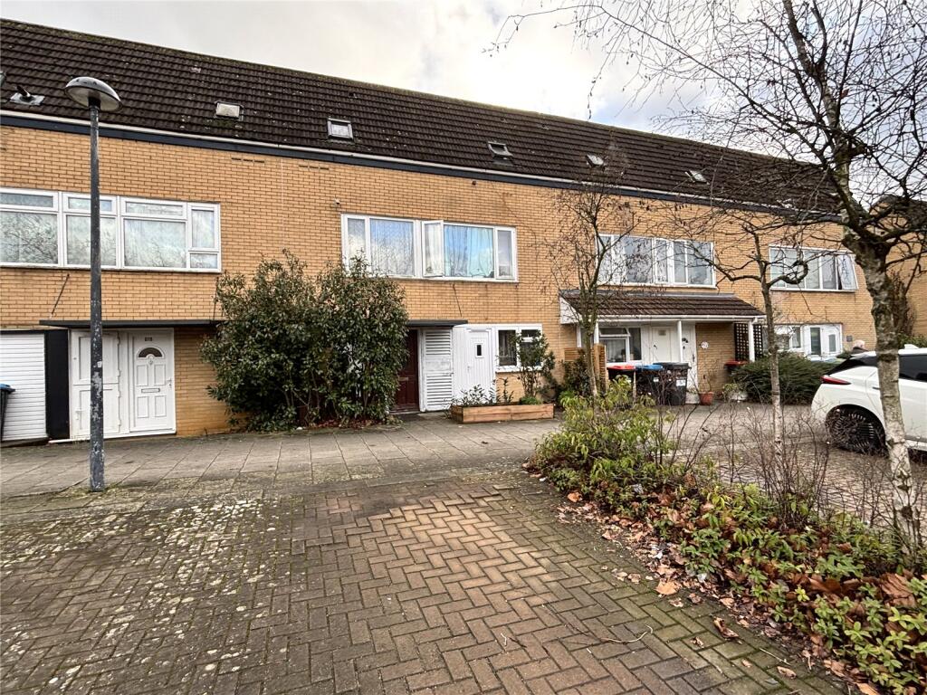 Main image of property: Avebury Boulevard, Milton Keynes, Buckinghamshire, MK9