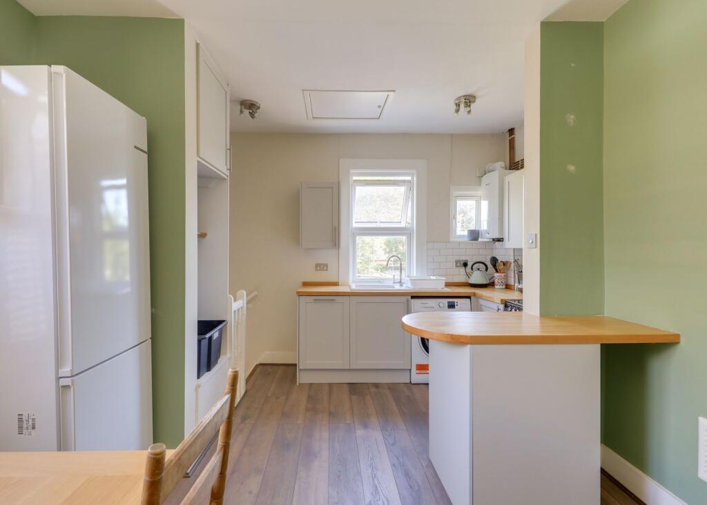 Apartment in London, Bell Green, Perry Vale - More