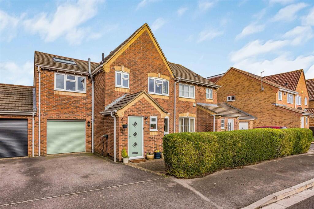 Main image of property: Camelia Close, Havant