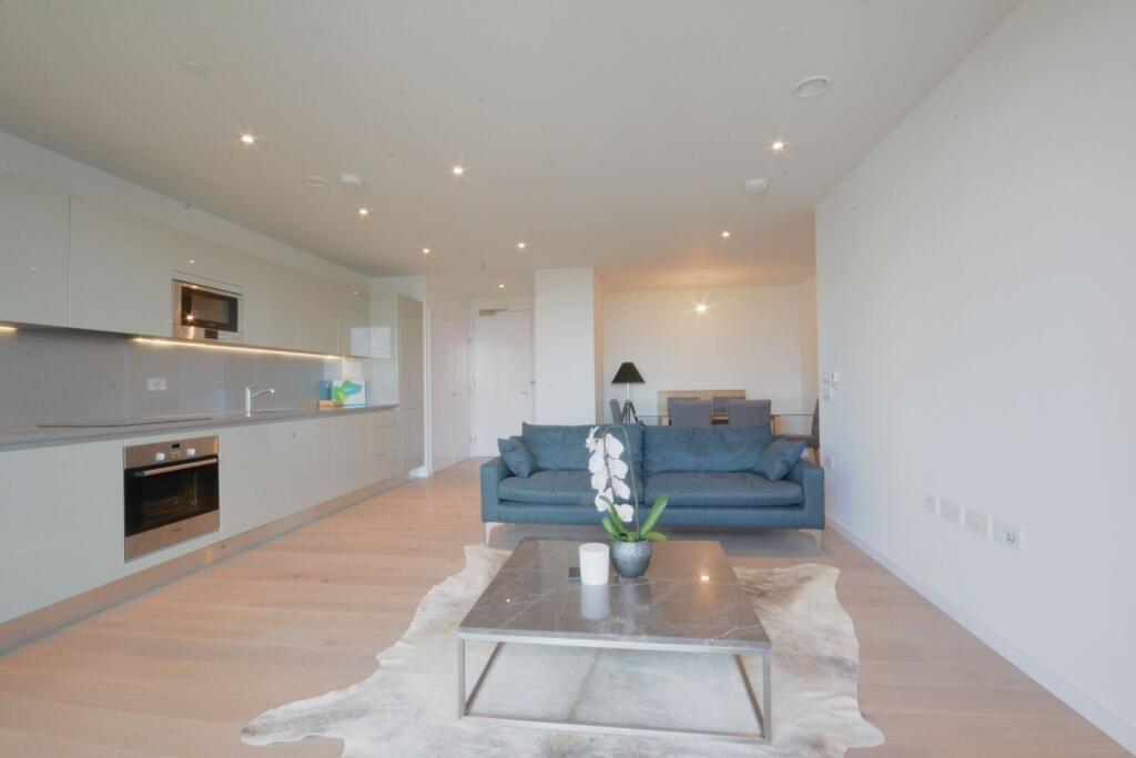 Apartment in London - View 5