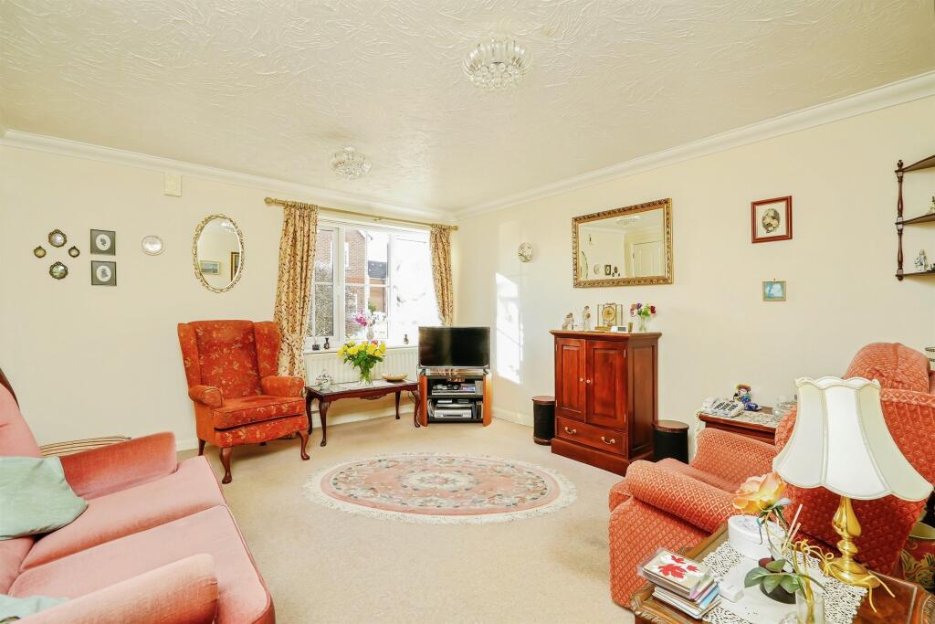Rawthey Avenue, Didcot photo 2