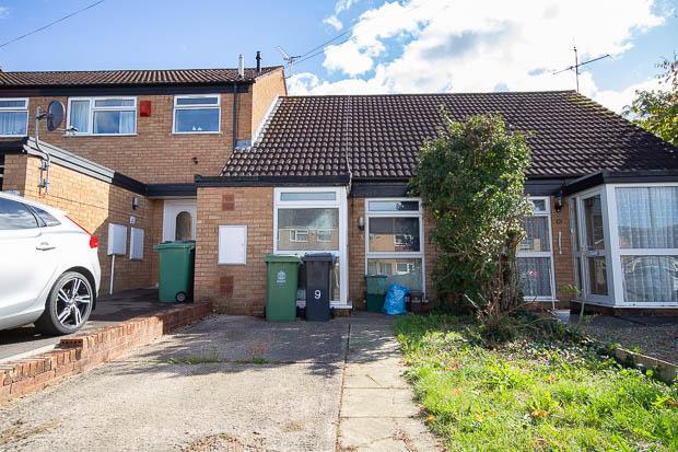 Main image of property: Lower Meadow, Quedgeley, Gloucester, GL2 4XN