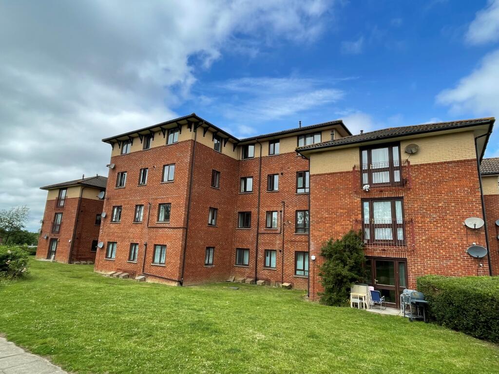 Main image of property: Moorgate, Milton Keynes