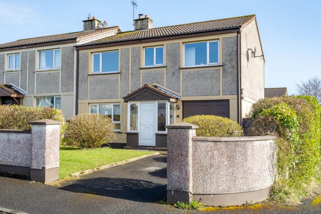 Main image of property: 43 Meadowbank Park, Letterkenny, F92 DD4C