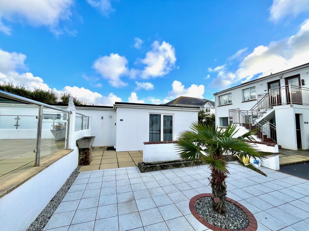 Main image of property: Mawgan Porth