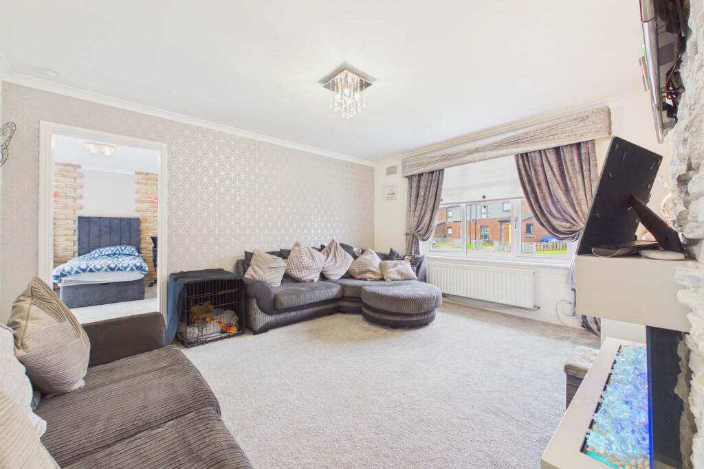 House in Bellshill, Orbiston - View 4