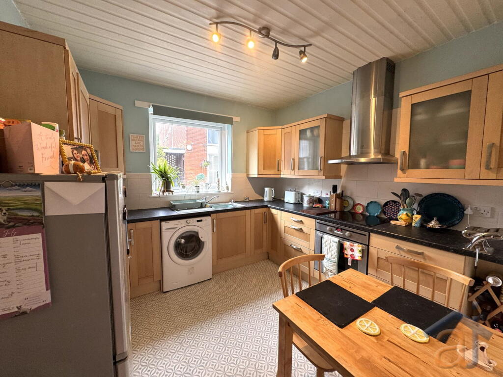 House in Sefton, Liverpool City Region - View 5