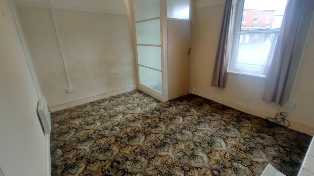 House in Llandudno - View 3
