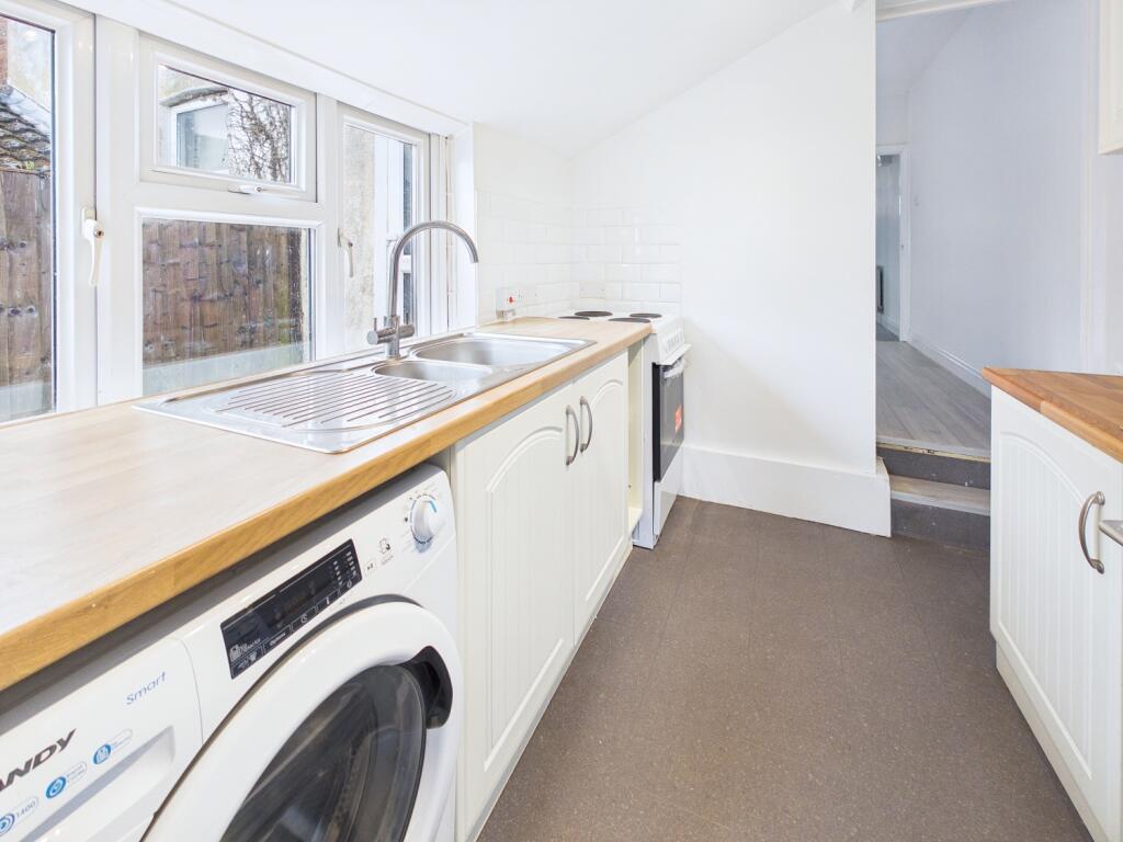Stafford Street, Old Town, Swindon, SN1 3PF - View 5