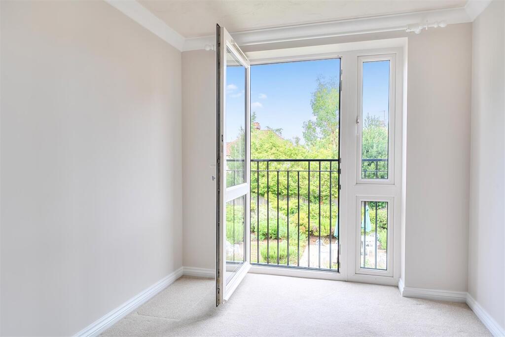 Apartment in London, Selsdon - View 4