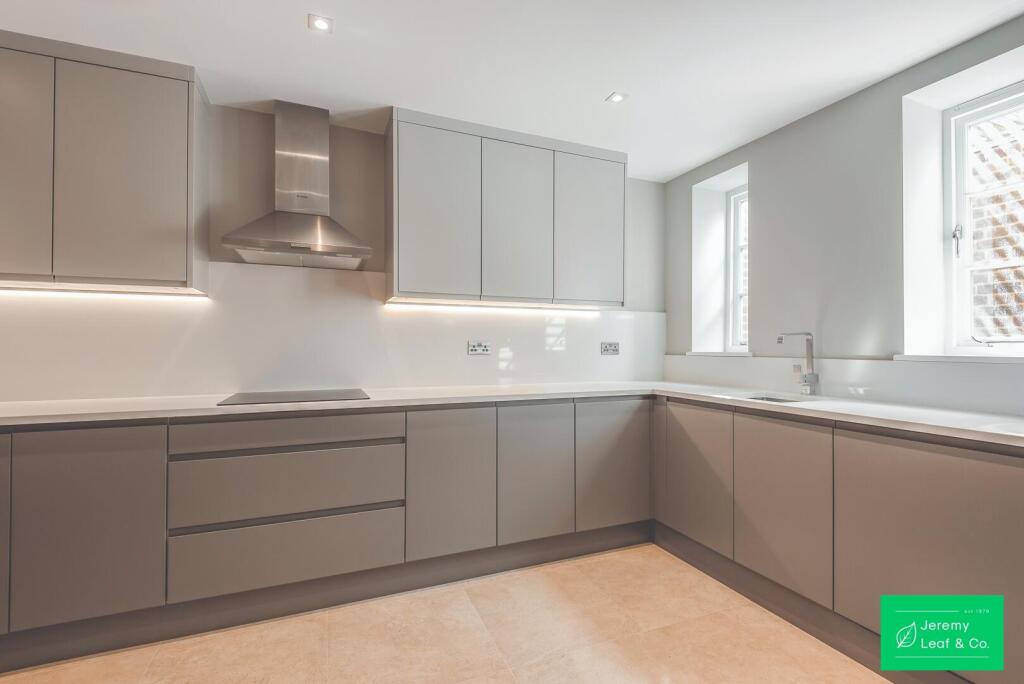 Bute Mews, NW11 photo 4