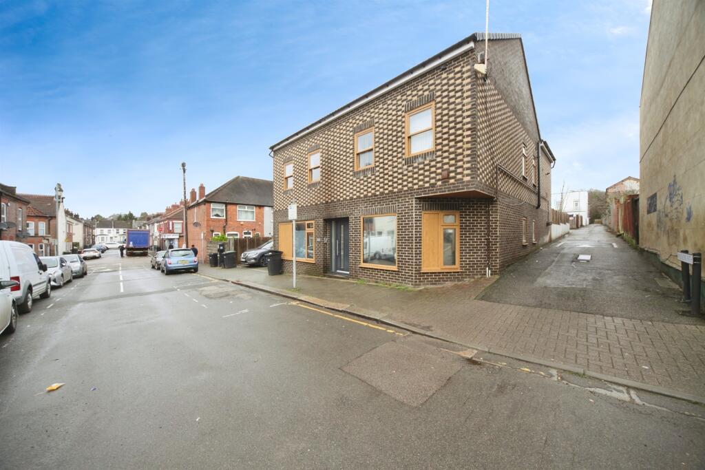 Main image of property: William Street, Luton