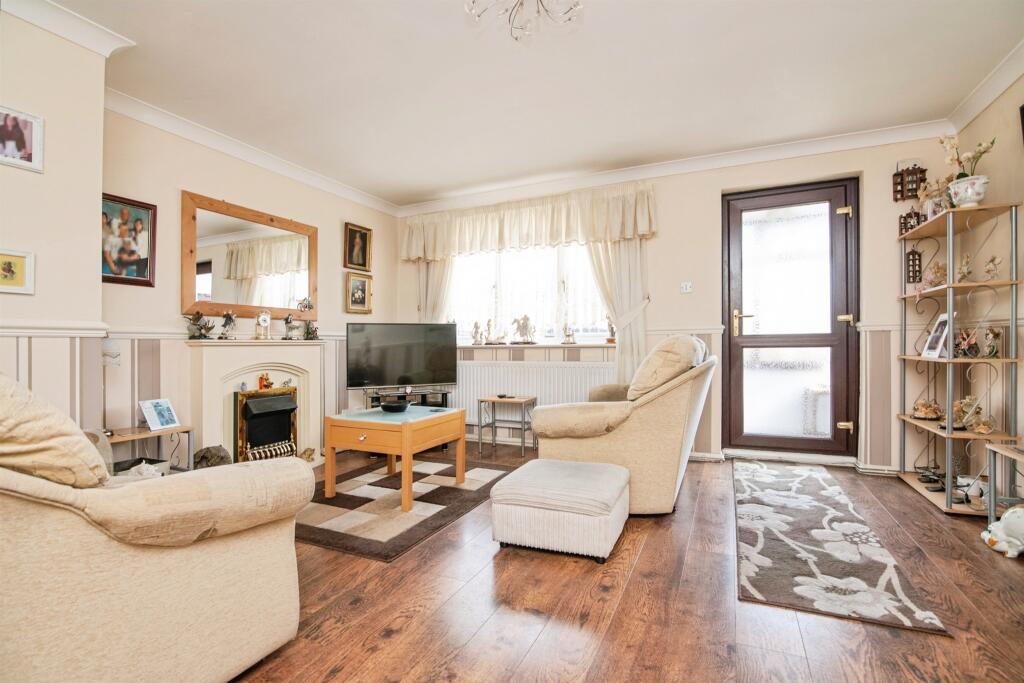 The Pineways, OLDBURY - View 2