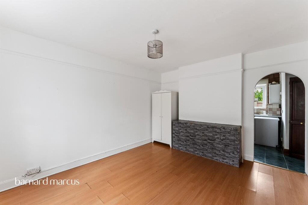 Apartment in London - View 4
