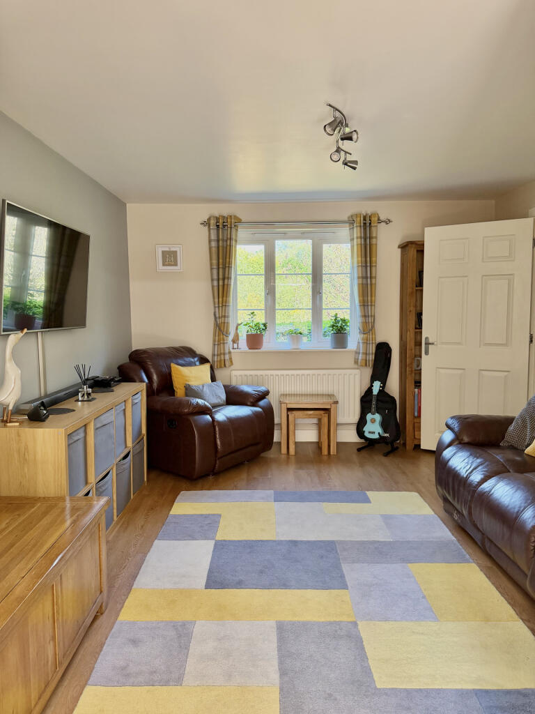 House in Pewsey, Wiltshire - More