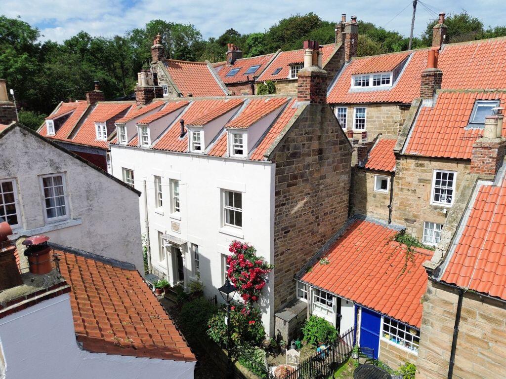 Main image of property: Amplegarth, Robin Hoods Bay