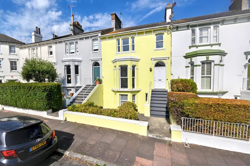 House in Eastbourne, Little Chelsea, Upperton