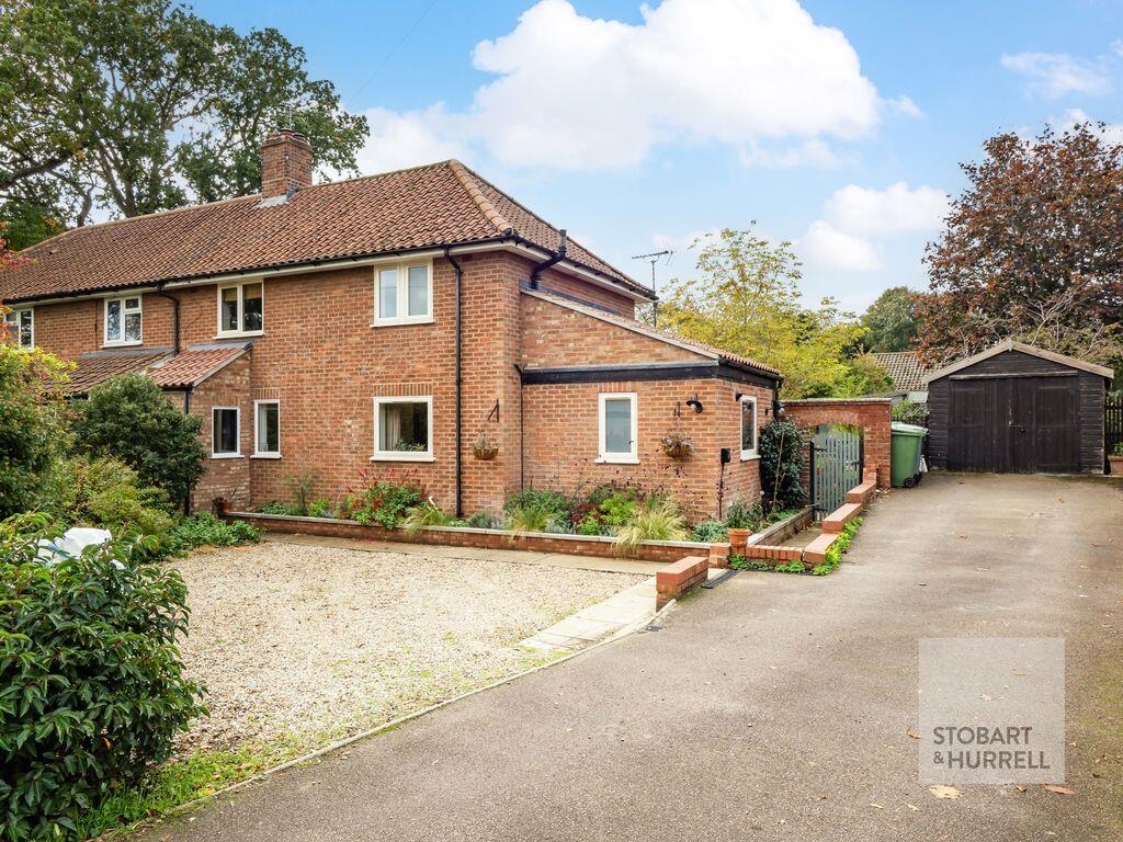 3-bed semi-detached on Rectory Road, Norwich, £450,000