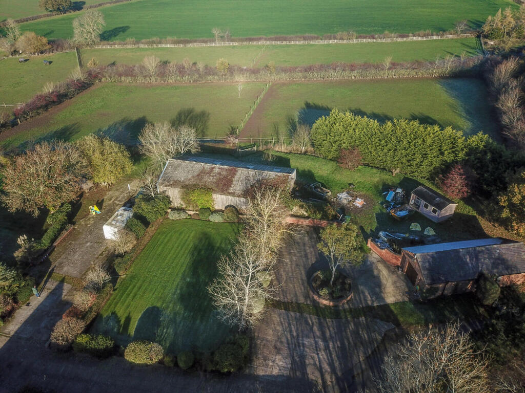 Main image of property: Fosse Way, Leamington Spa