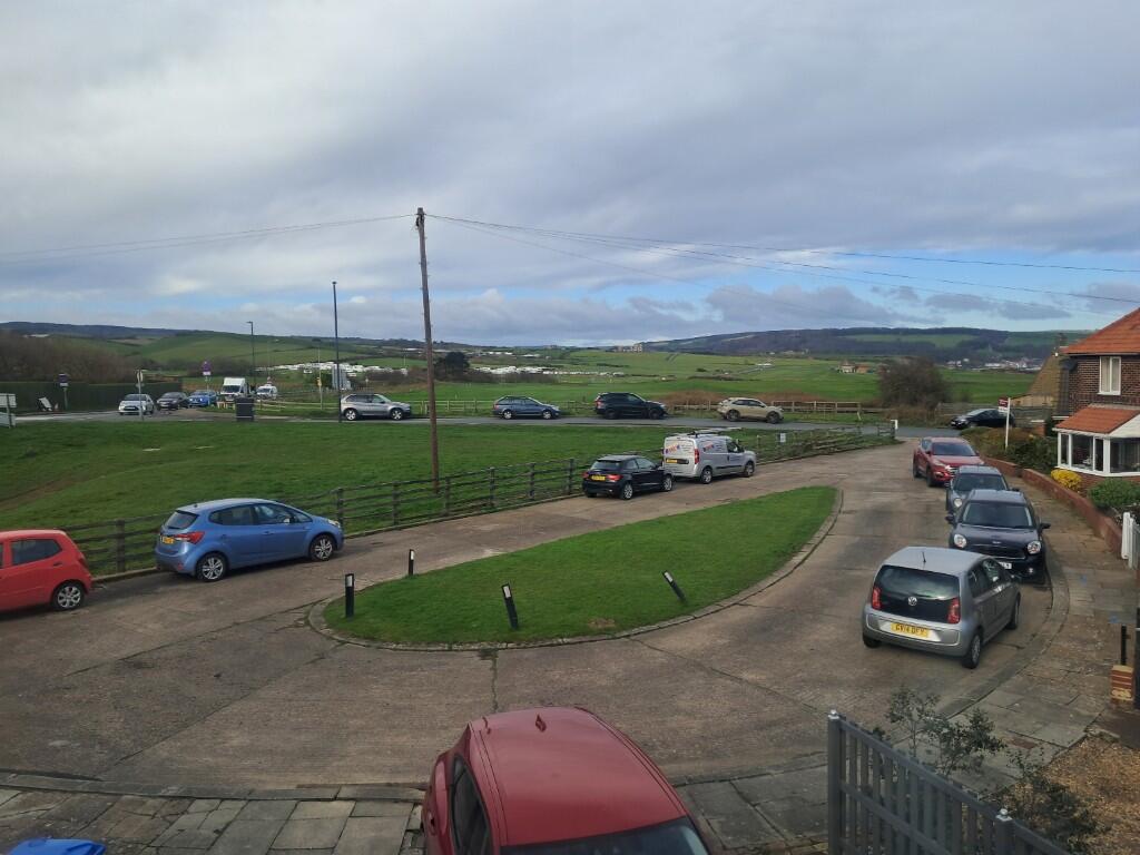 6, Dunsley Crescent, Whitby, North Yorkshire, YO21 photo 2