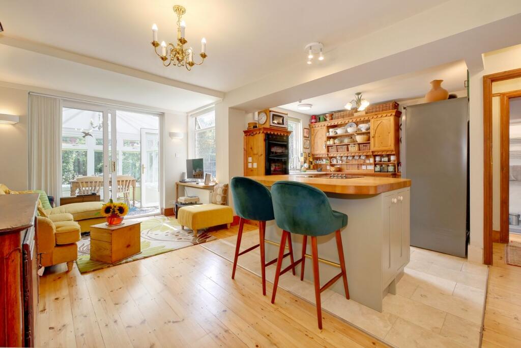 Featherbed Lane, Carters Corner, BN27