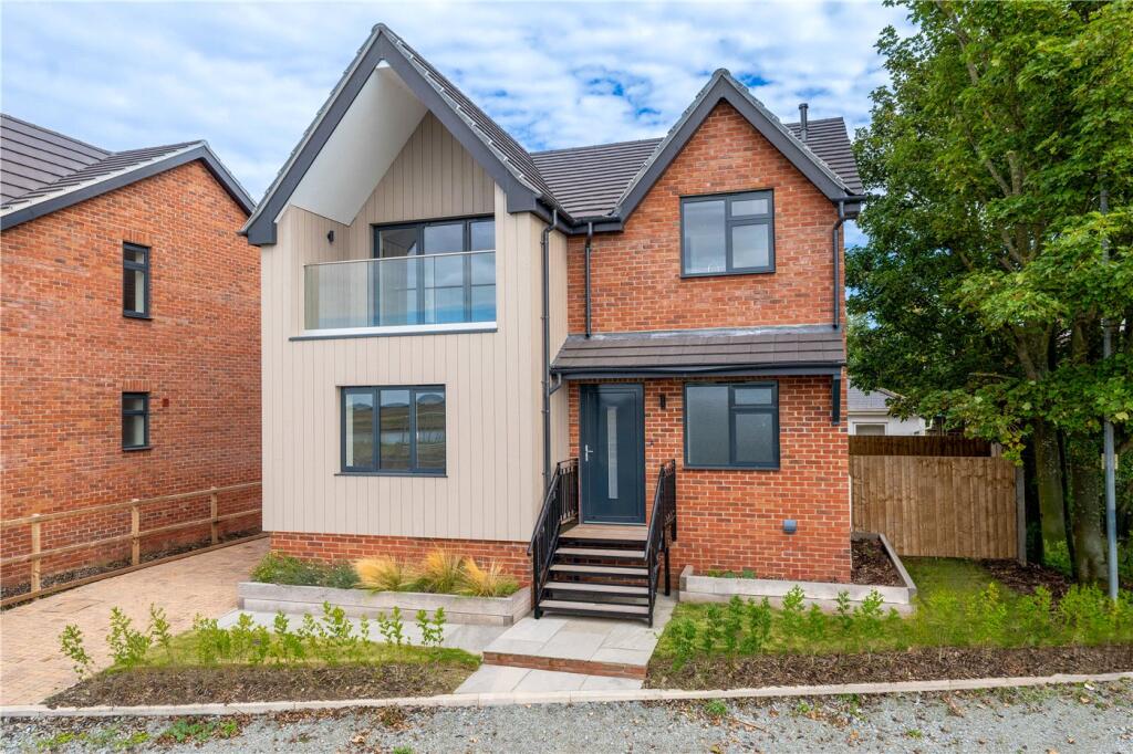 Marina Quays, Caister Road, Great Yarmouth, Norfolk, NR30 photo 5