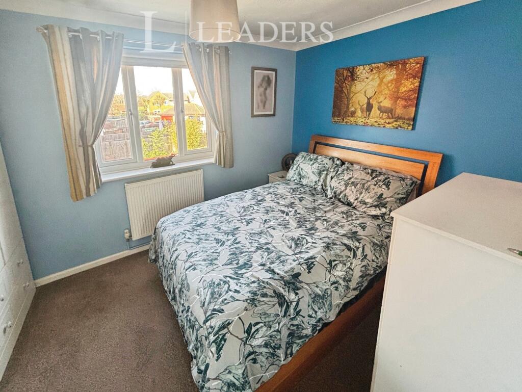 House in Portsmouth - More