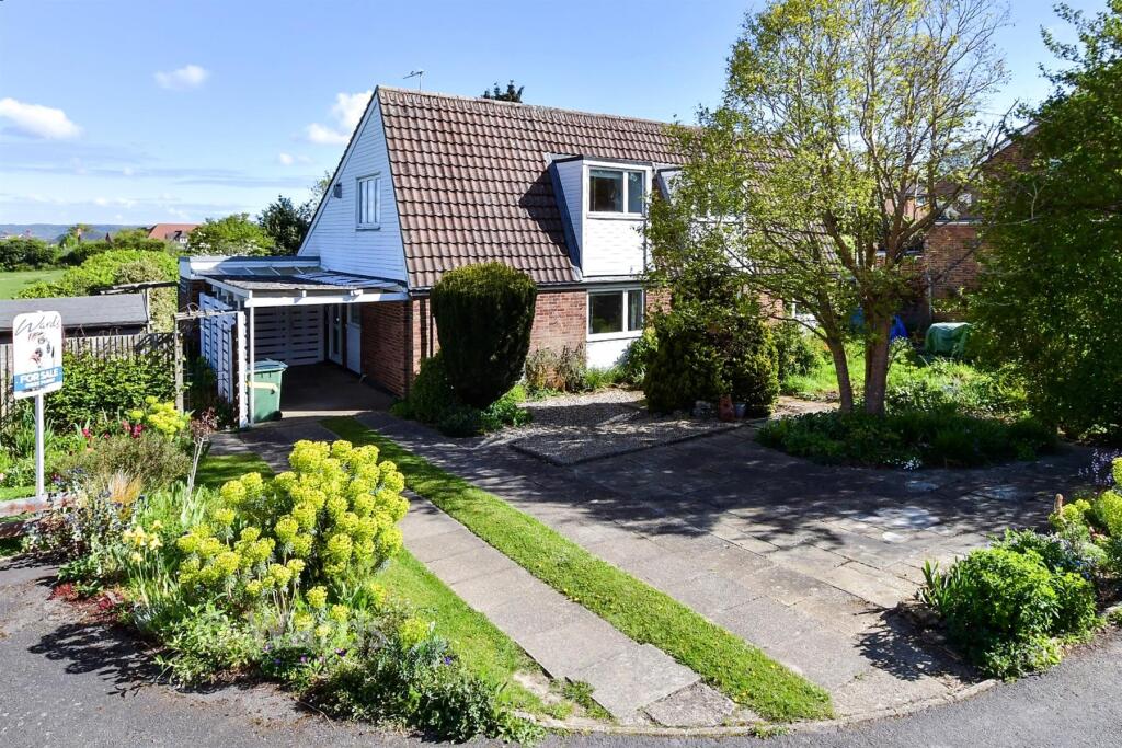 Main image of property: Westwood Road, Maidstone, Kent