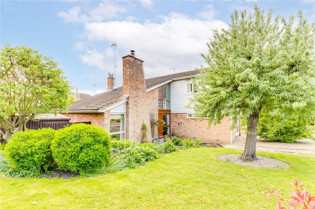 Main image of property: Arundel Close, Aston, Hertfordshire, SG2