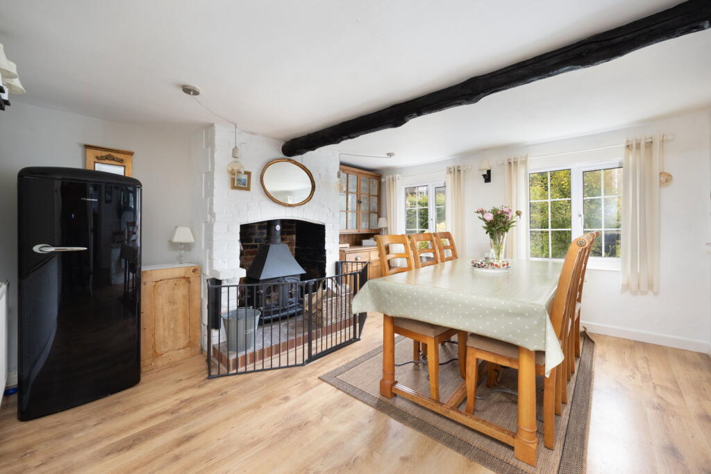 Mill Road, Worton, Wiltshire, SN10 5SF photo 4