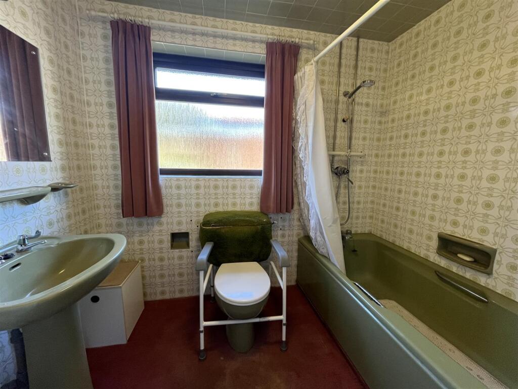 Additional image 12 of Langdale Avenue, Wyke, Bradford