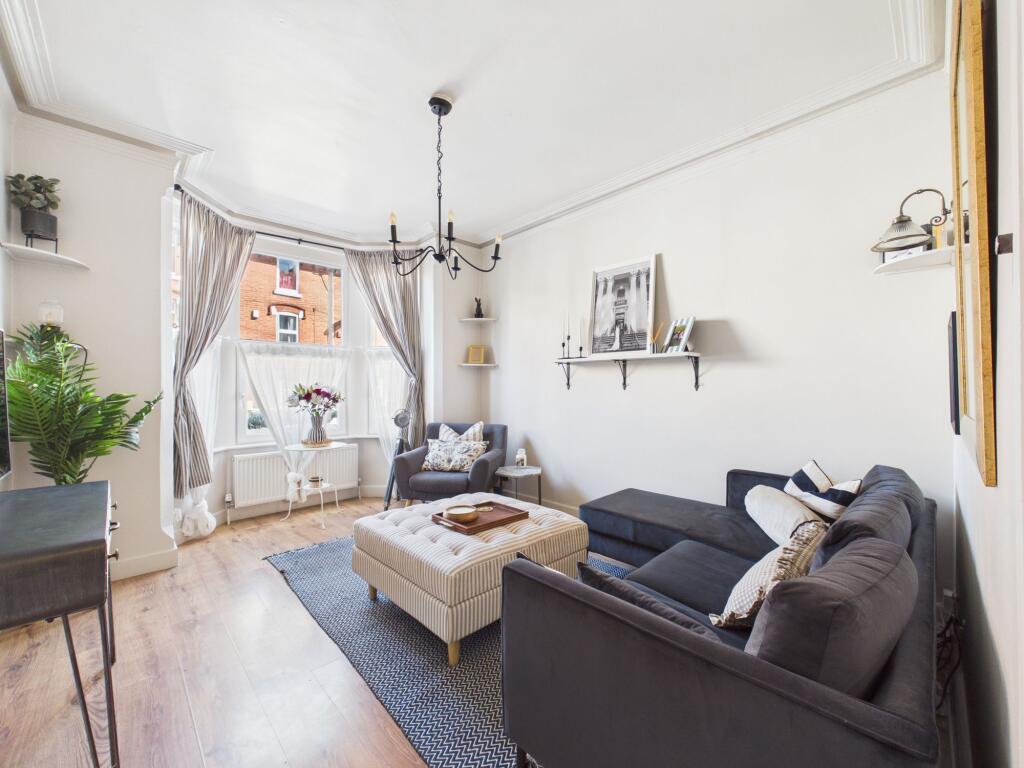 House in Nottingham, Sherwood - View 5
