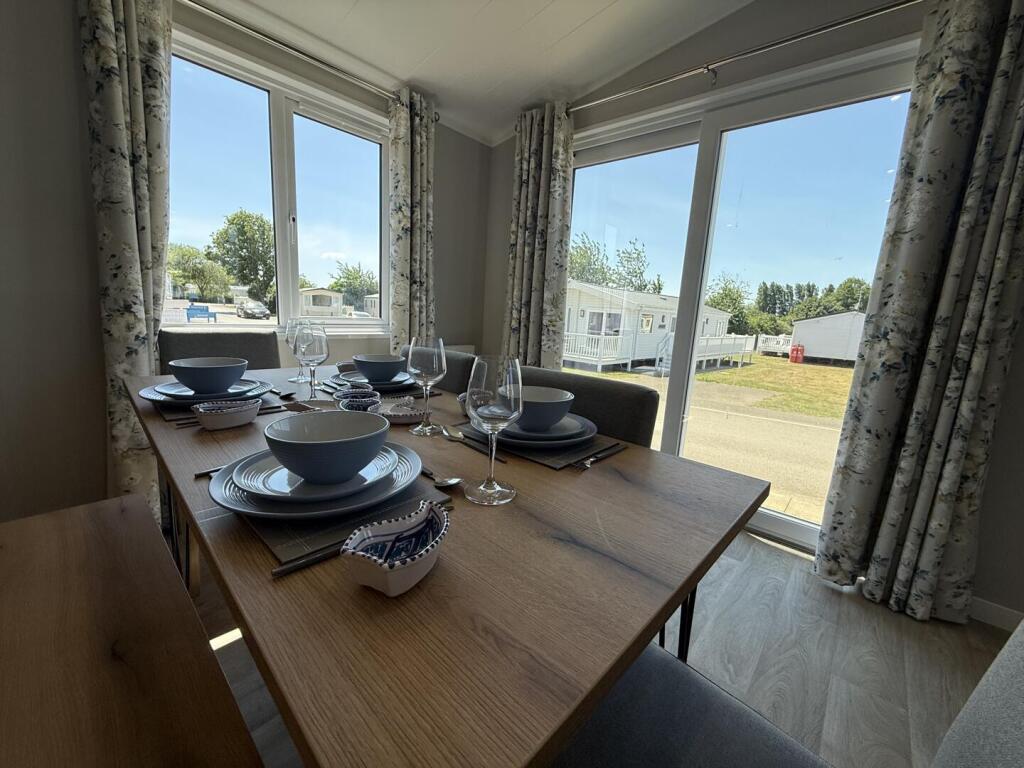 Manor Park Holiday Park, Manor Road, Hunstanton, PE36 5AZ photo 4
