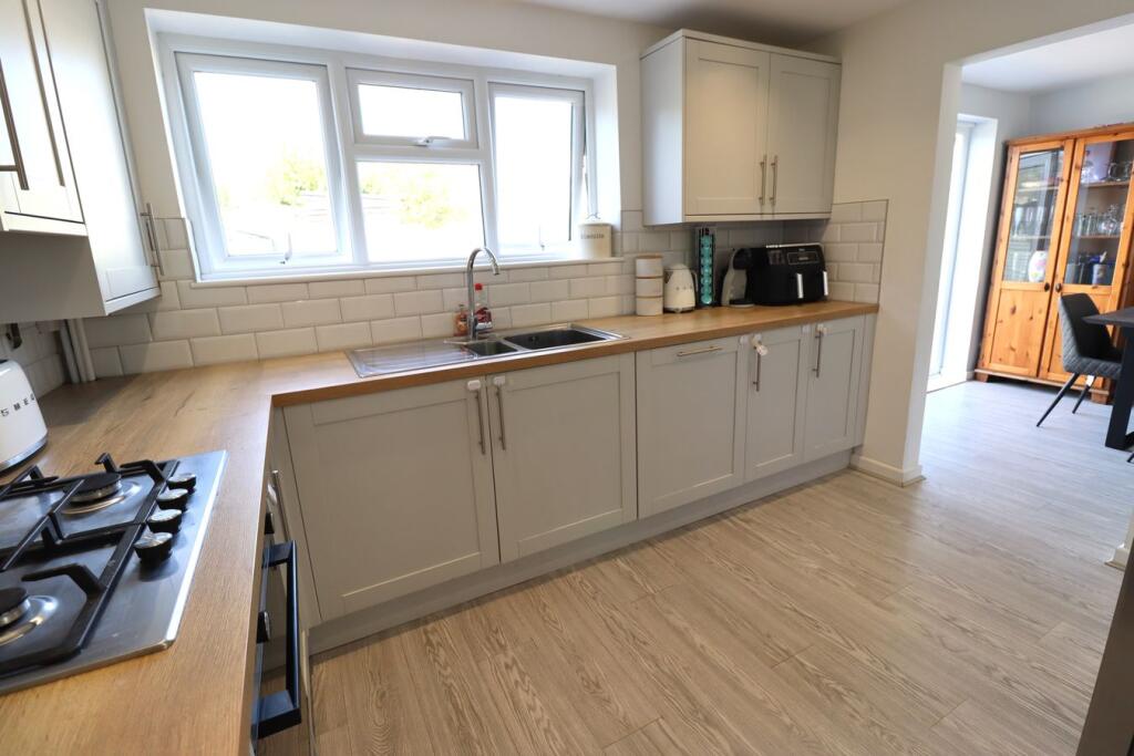 House in Castle Point, Essex - More