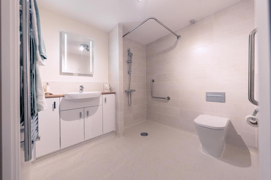Apartment in Salisbury, Wyndham Park - View 4