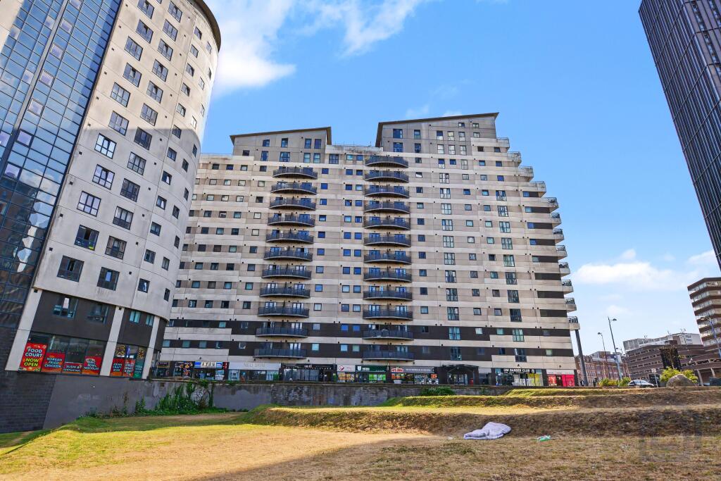 Apartment in Birmingham, West Midlands - View 2