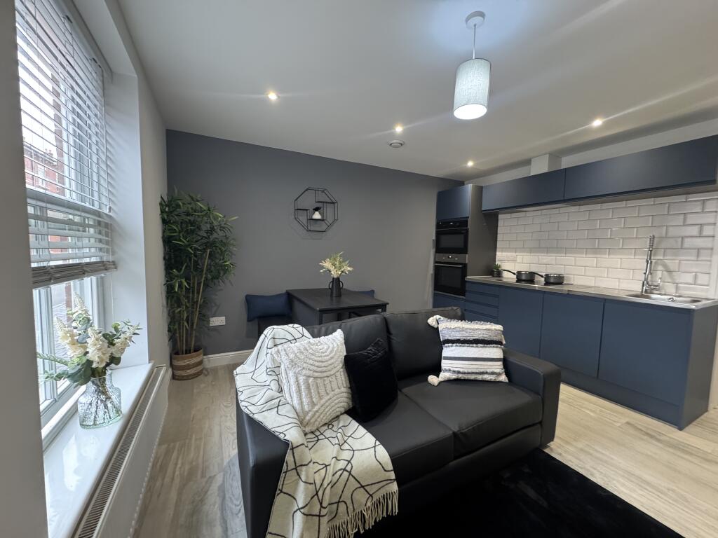 Apartment in Coventry, Lower Stoke - View 2