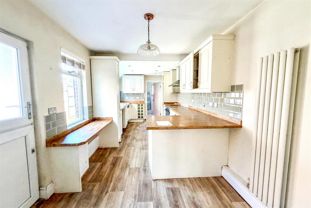 House in Northampton - View 3