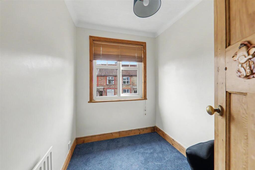 House in Brighton - View 4