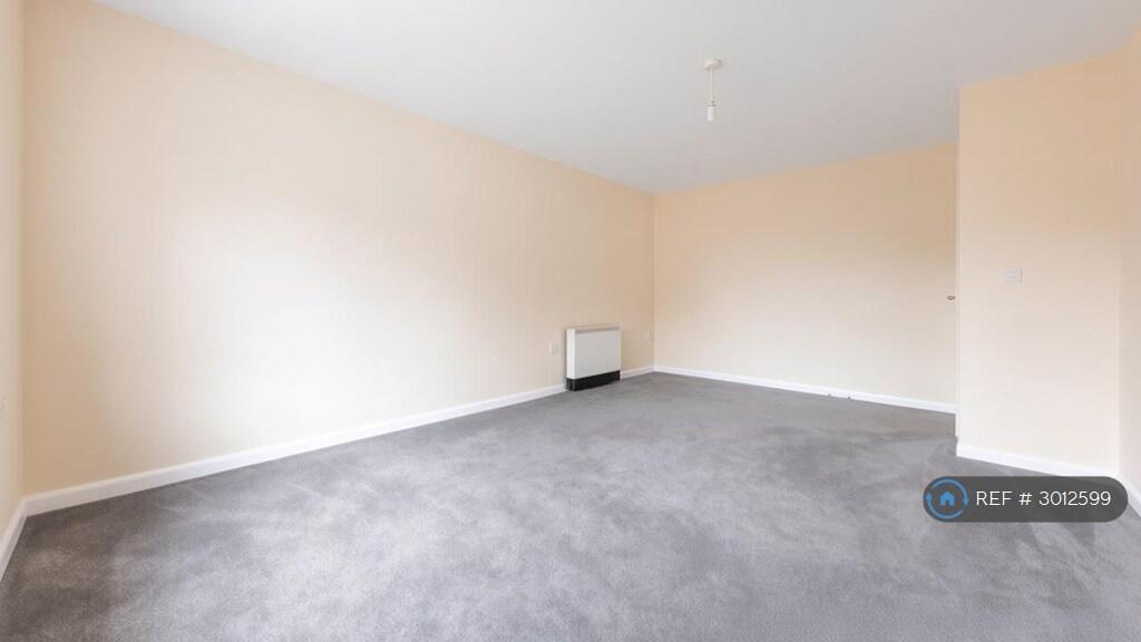 Apartment in Norwich - View 4