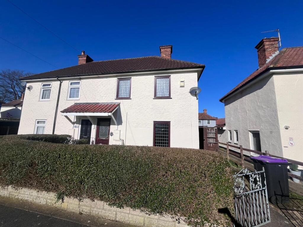 Main image of property: Lacey Gardens, Louth