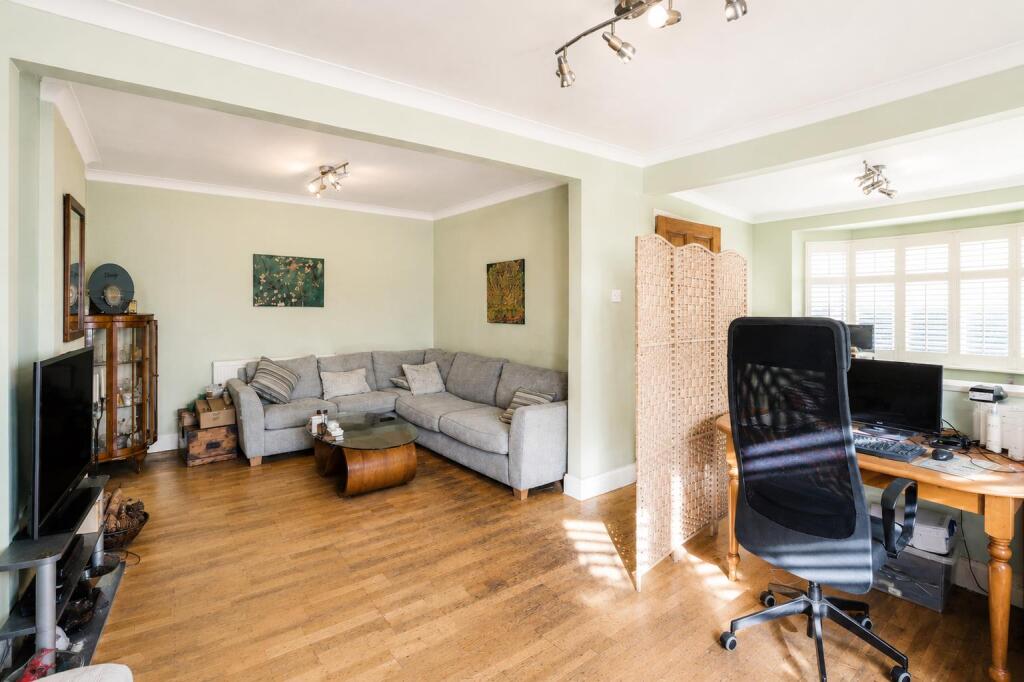 House in Twickenham, Whitton - View 4