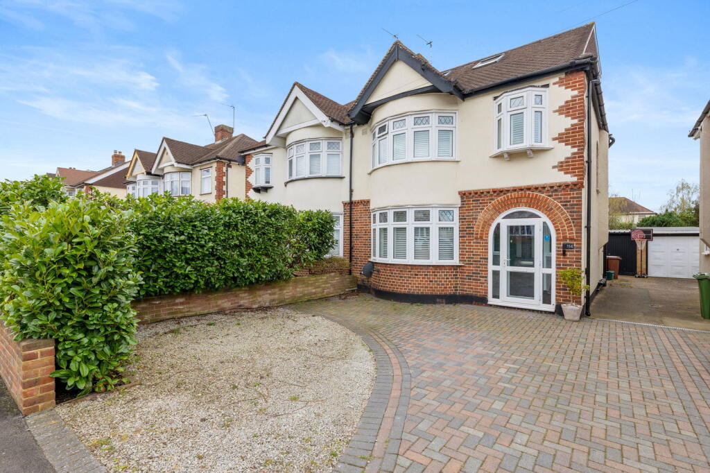 Main image of property: Vale Road, Worcester Park, Surrey, KT4 7EB